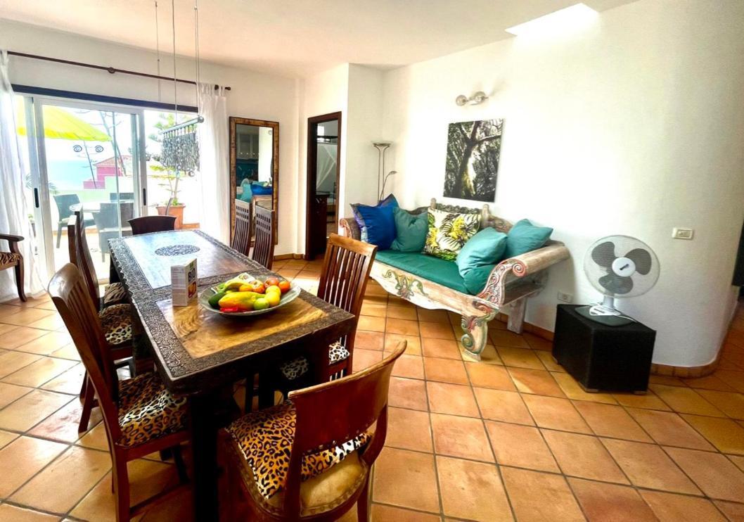 La Galeria Apartment Calera Екстериор снимка